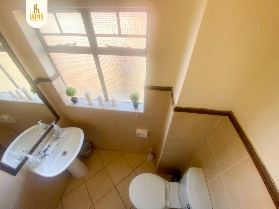 1 Bedroom Property for Sale in Karenpark Gauteng