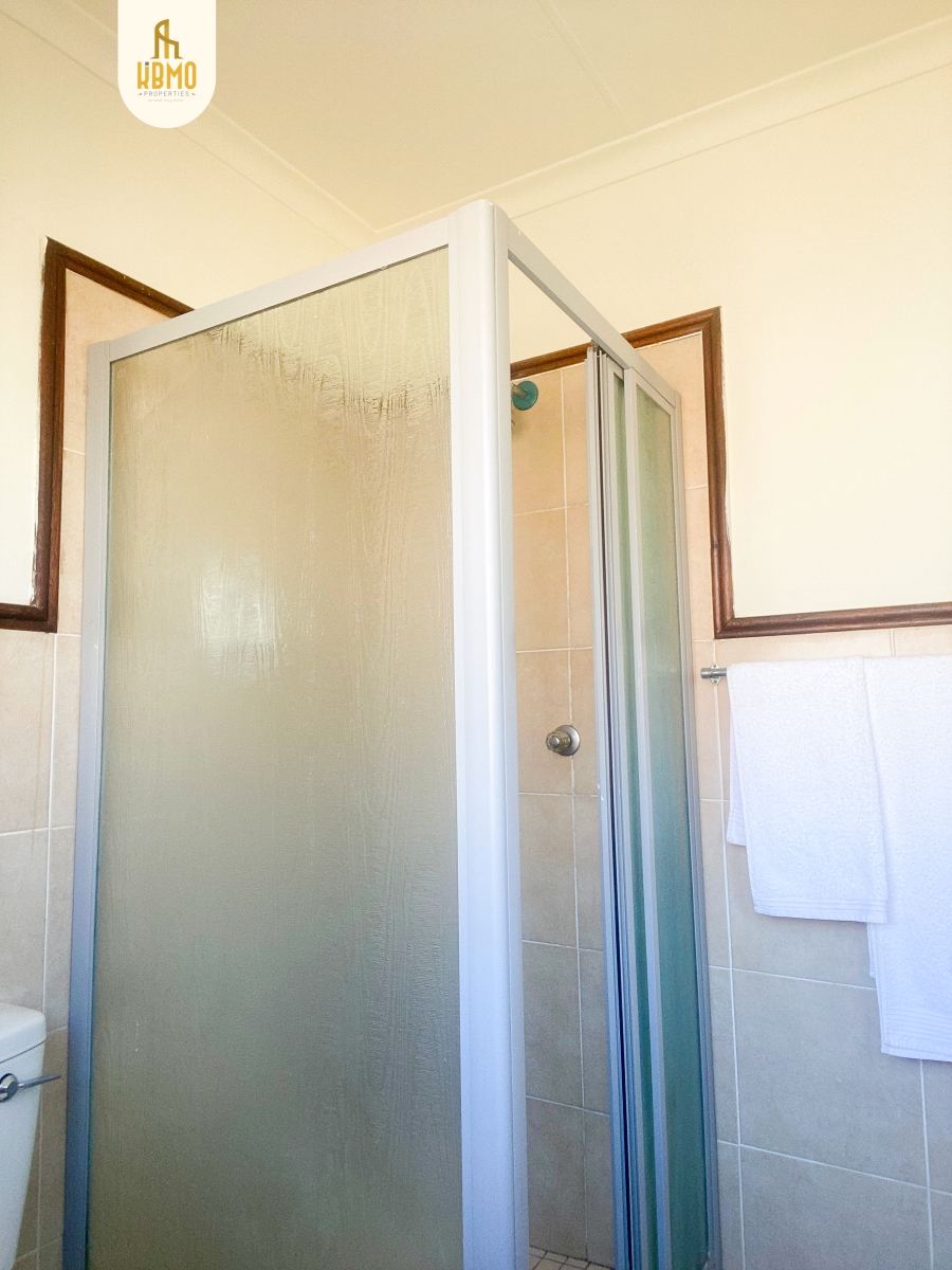 1 Bedroom Property for Sale in Karenpark Gauteng