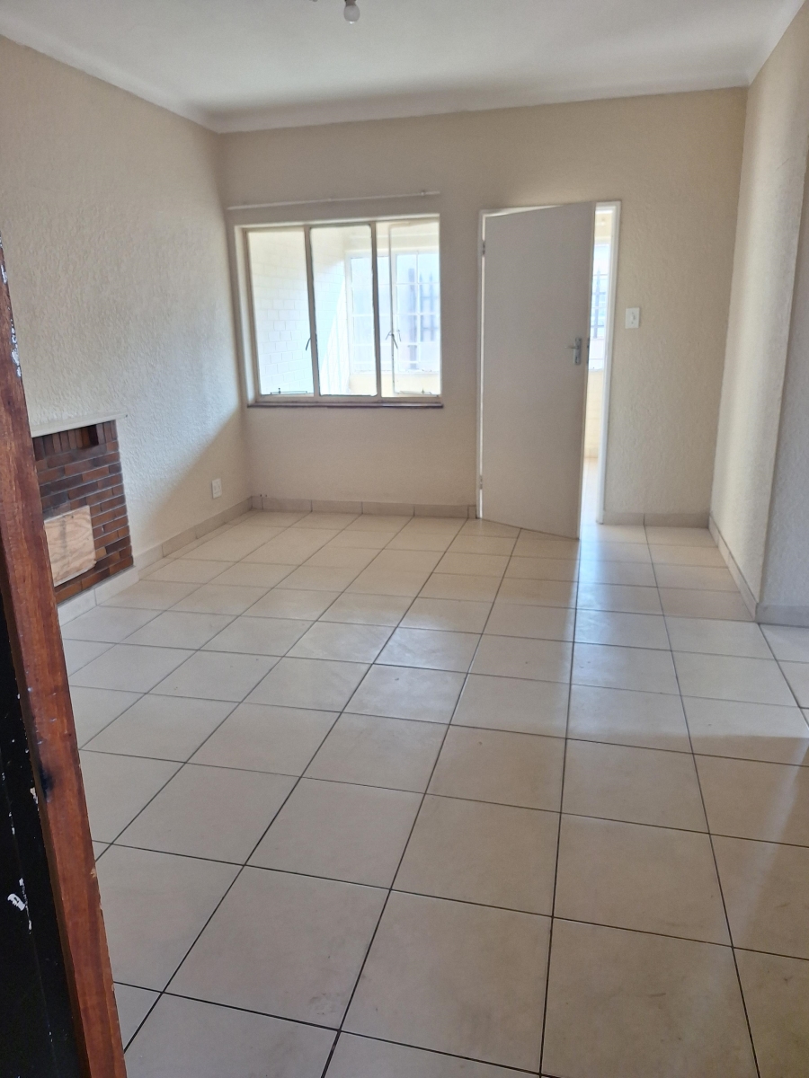 To Let 2 Bedroom Property for Rent in Regents Park Gauteng