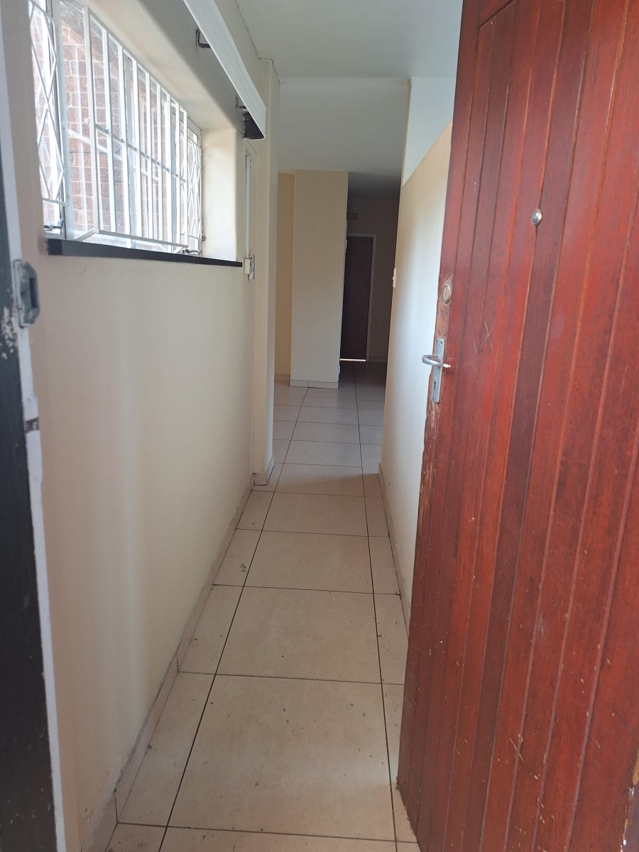 To Let 2 Bedroom Property for Rent in Jeppestown Gauteng