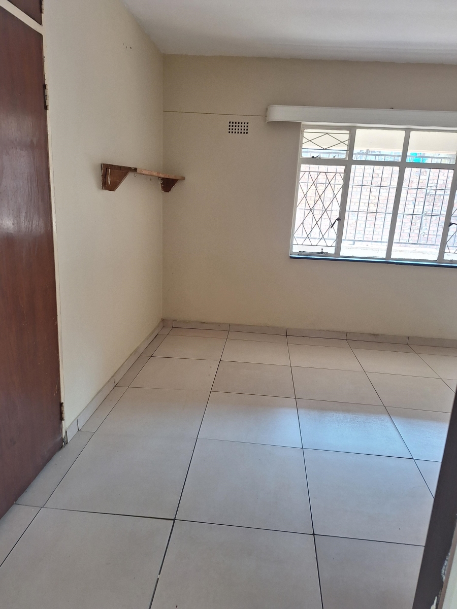 To Let 2 Bedroom Property for Rent in Jeppestown Gauteng