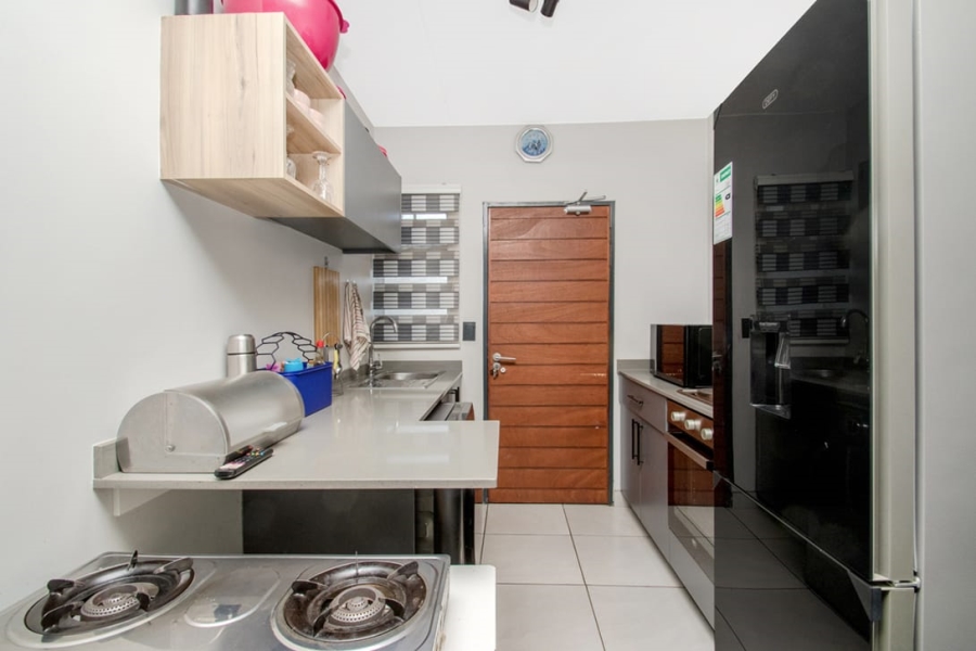 2 Bedroom Property for Sale in Fleurhof Gauteng