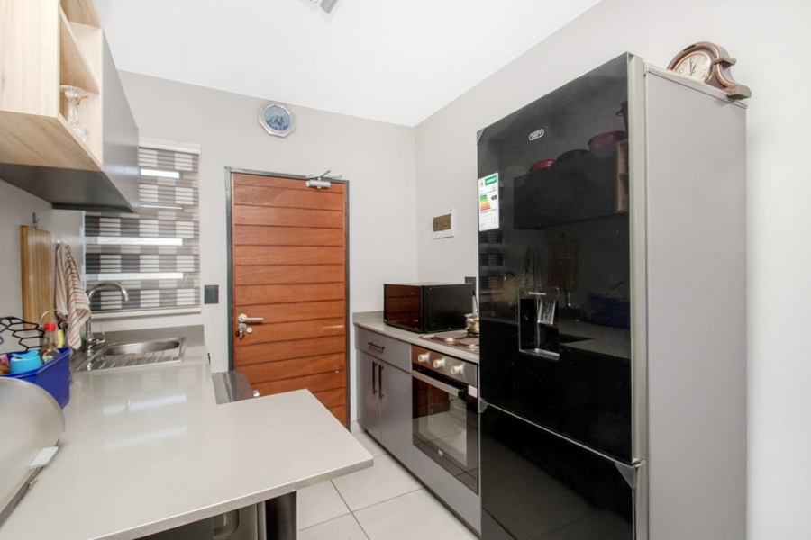 2 Bedroom Property for Sale in Fleurhof Gauteng