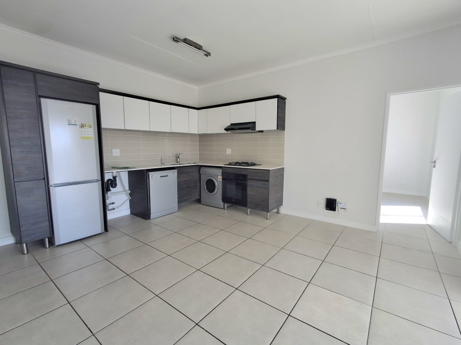 1 Bedroom Property for Sale in Greenstone Hill Gauteng