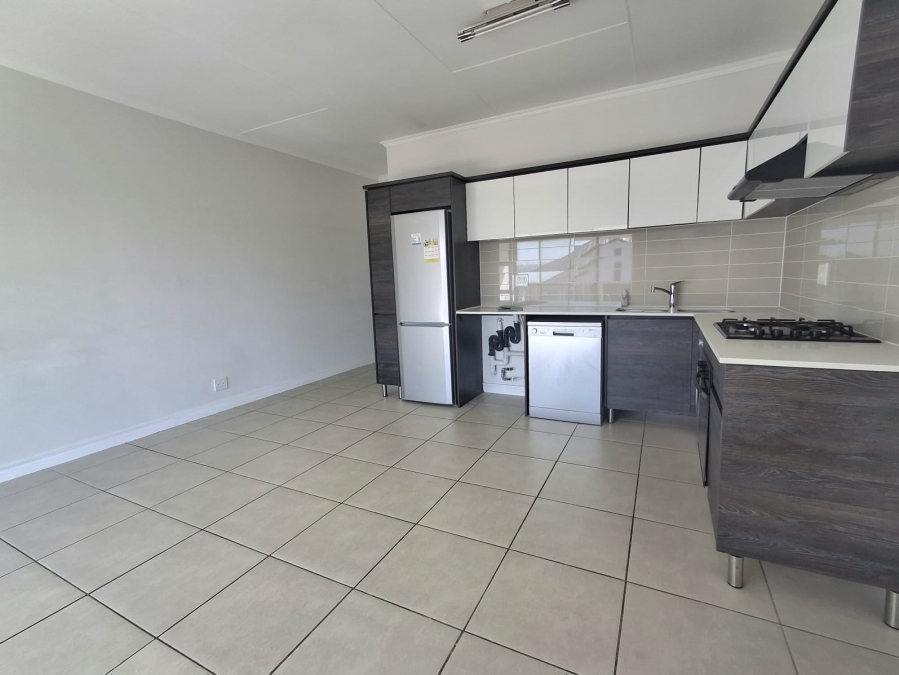 1 Bedroom Property for Sale in Greenstone Hill Gauteng