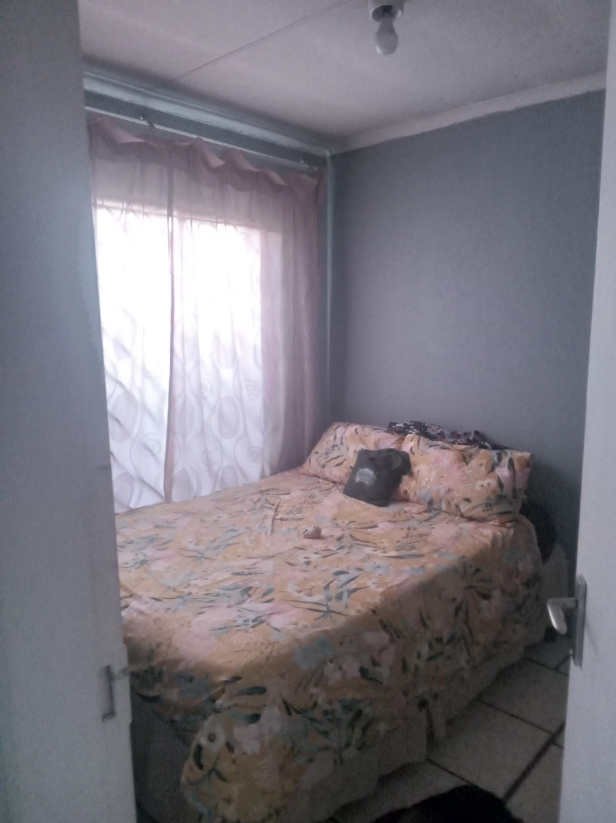 3 Bedroom Property for Sale in Clayville East Gauteng
