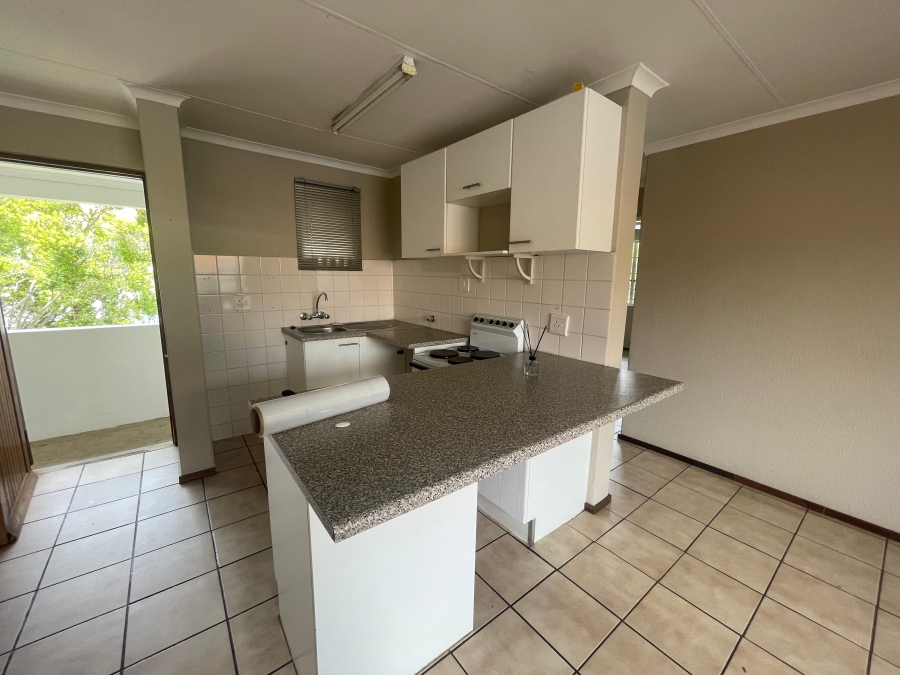 2 Bedroom Property for Sale in Groenkloof Gauteng