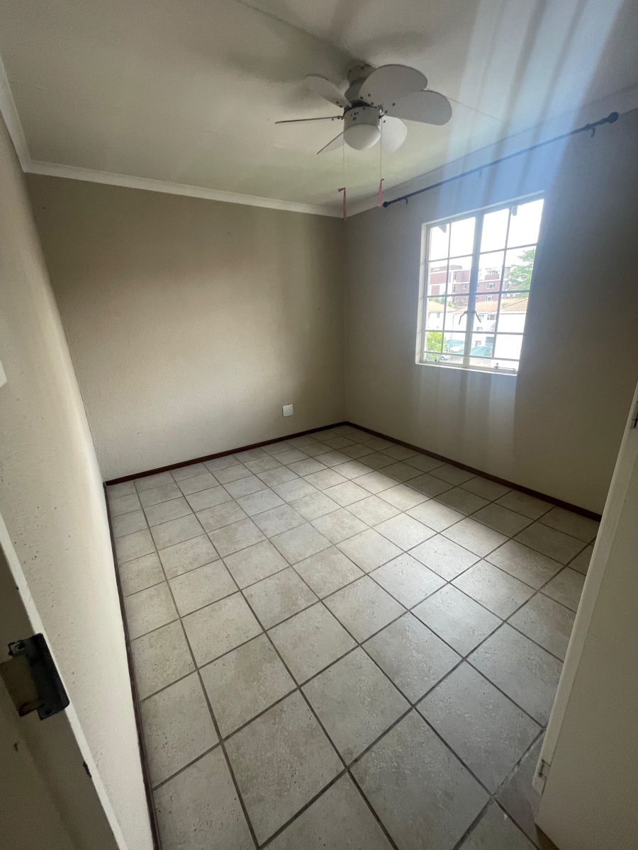 2 Bedroom Property for Sale in Groenkloof Gauteng