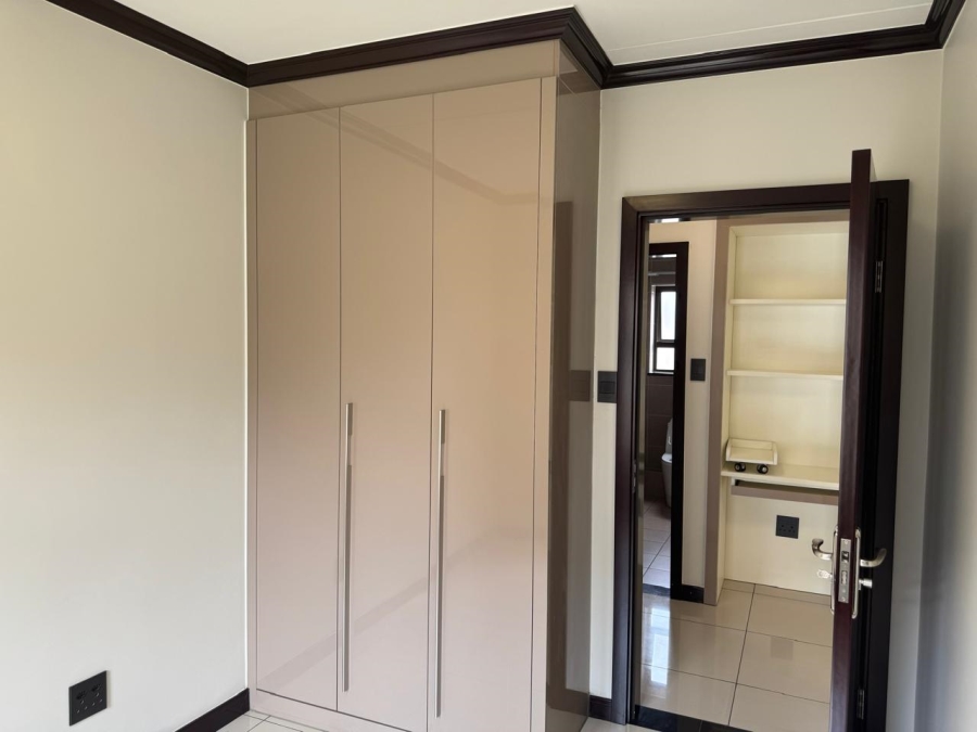 To Let 2 Bedroom Property for Rent in Blue Hills Gauteng