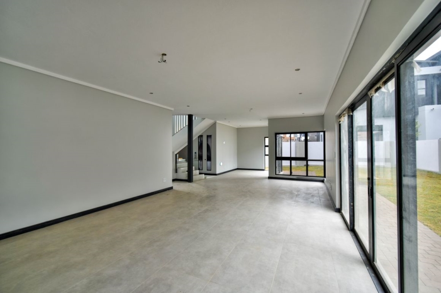 3 Bedroom Property for Sale in Fountainbrook Estate Gauteng