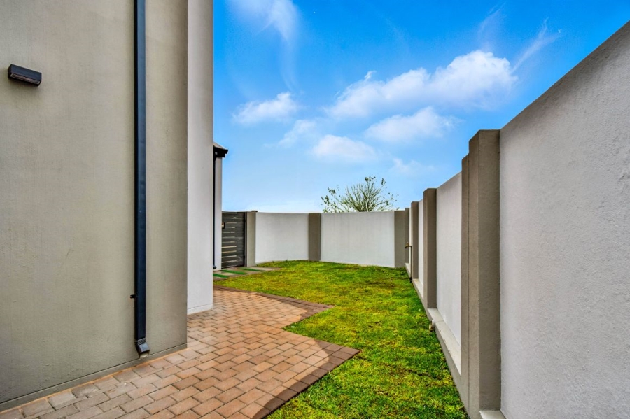 3 Bedroom Property for Sale in Fountainbrook Estate Gauteng