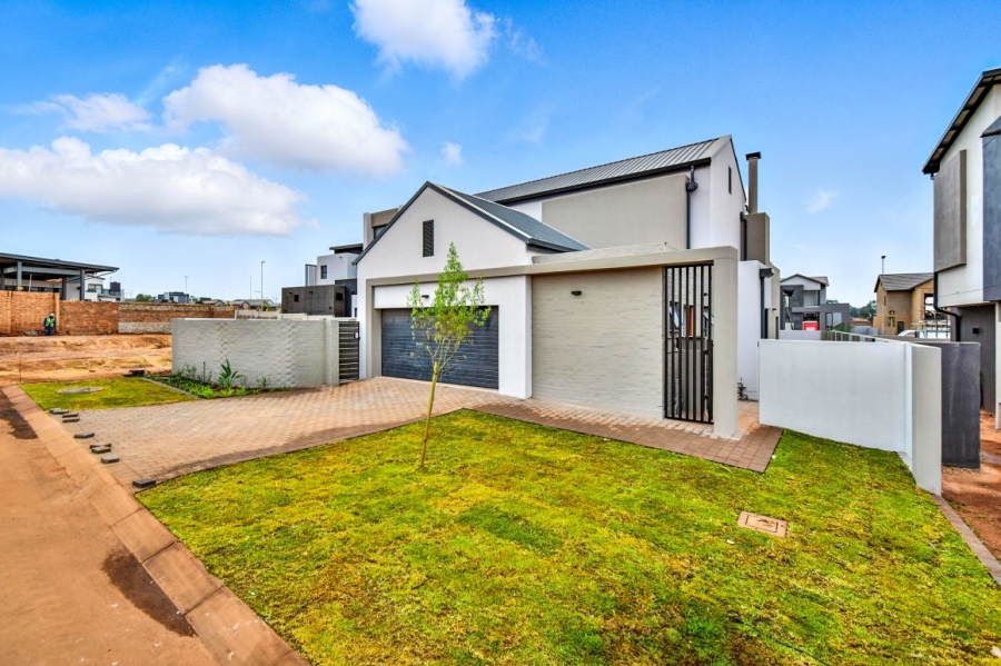 3 Bedroom Property for Sale in Fountainbrook Estate Gauteng