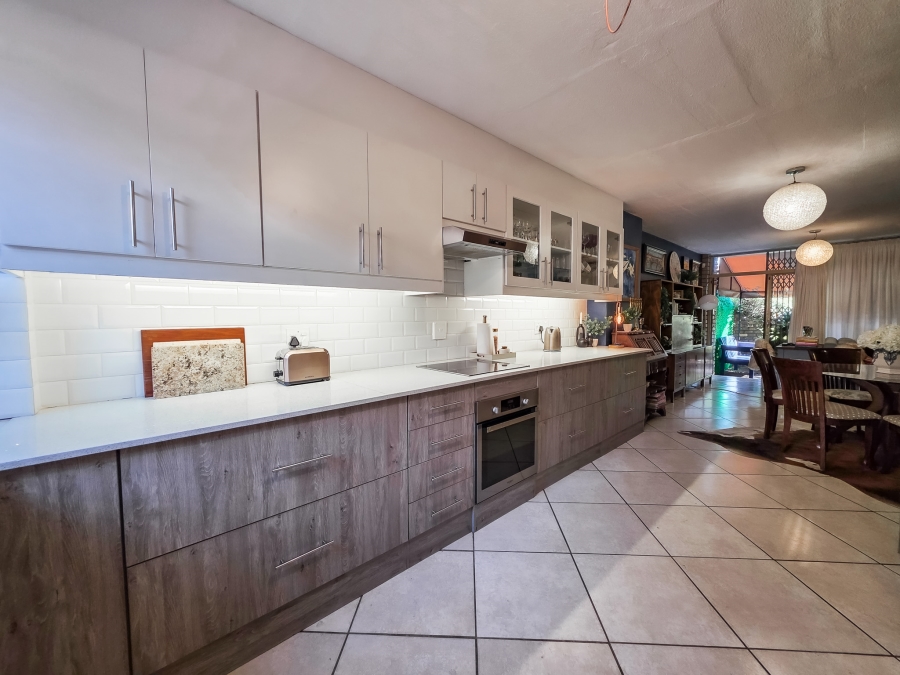 3 Bedroom Property for Sale in Moreleta Park Gauteng