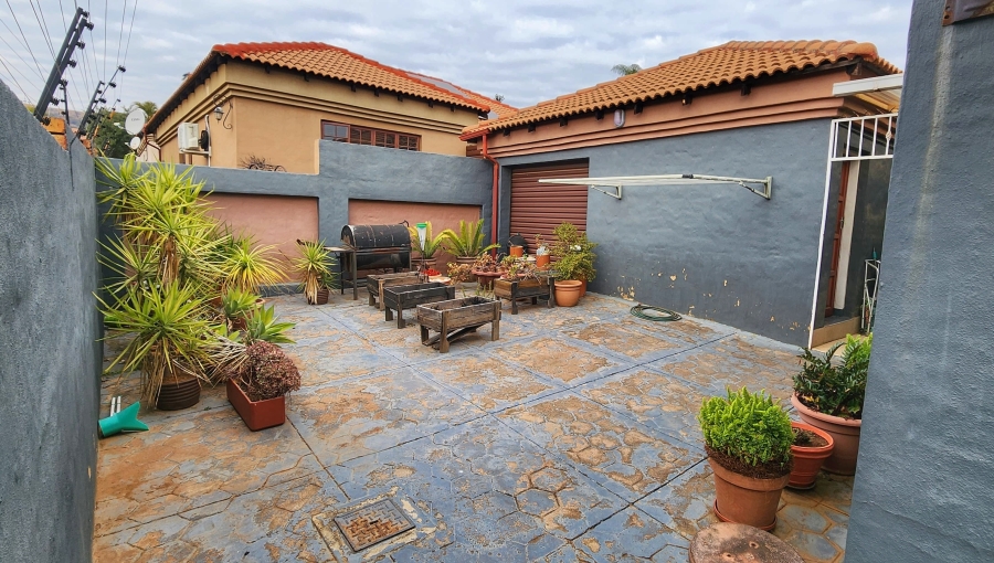 3 Bedroom Property for Sale in Montana Park Gauteng
