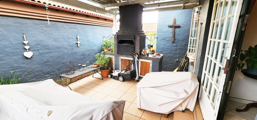 3 Bedroom Property for Sale in Montana Park Gauteng