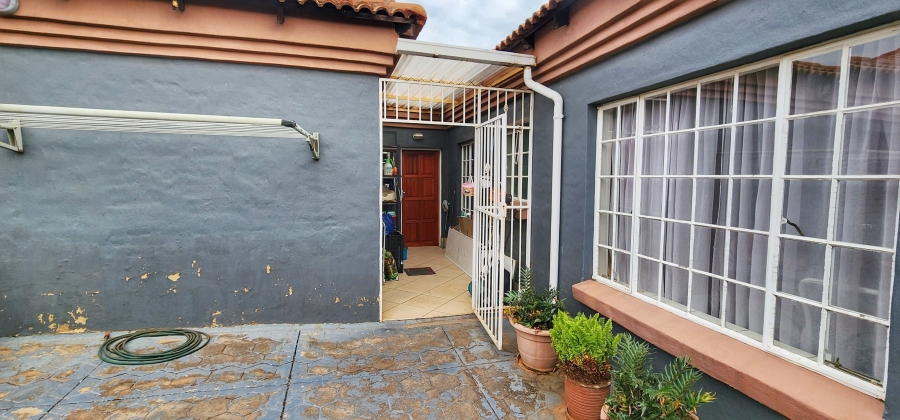 3 Bedroom Property for Sale in Montana Park Gauteng