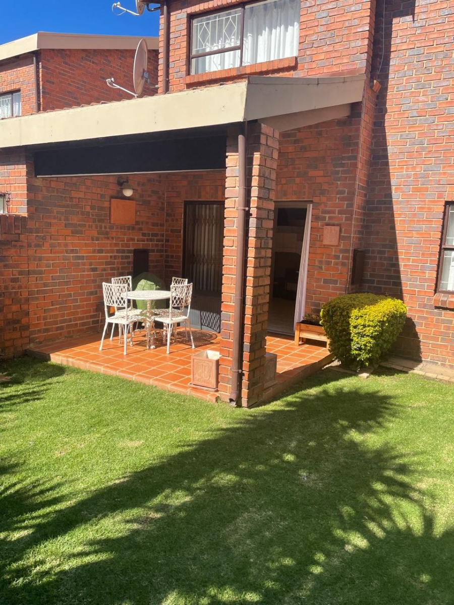 3 Bedroom Property for Sale in Bergbron Gauteng