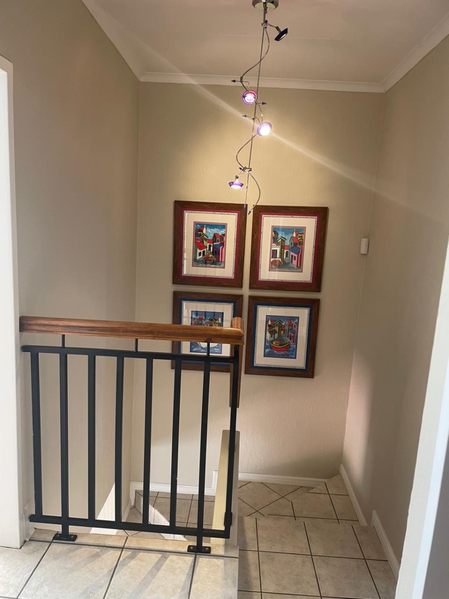 3 Bedroom Property for Sale in Bergbron Gauteng