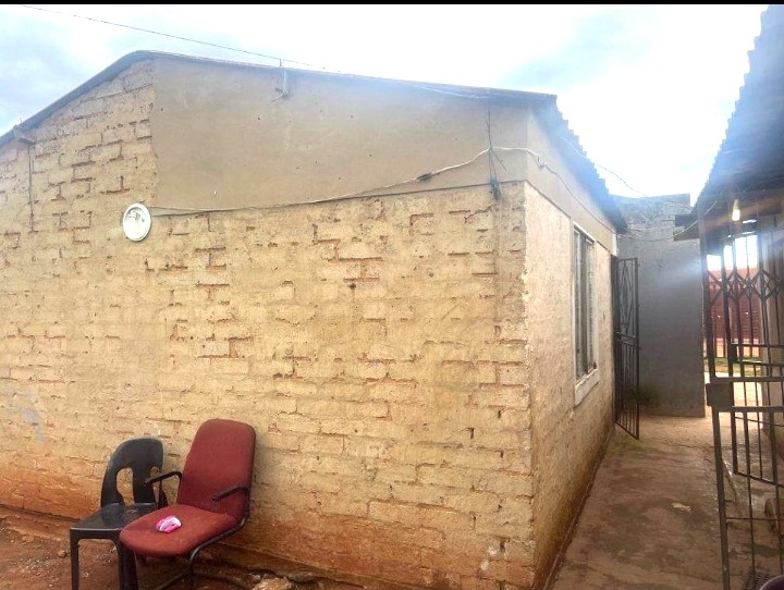 2 Bedroom Property for Sale in Roodekop Gauteng