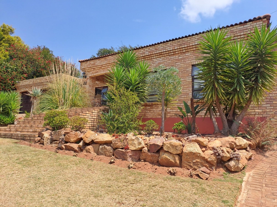 3 Bedroom Property for Sale in Rant En Dal Gauteng