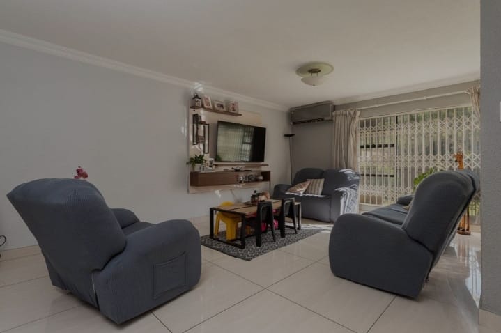3 Bedroom Property for Sale in Bassonia Gauteng