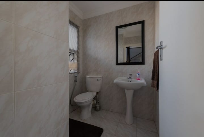 3 Bedroom Property for Sale in Bassonia Gauteng