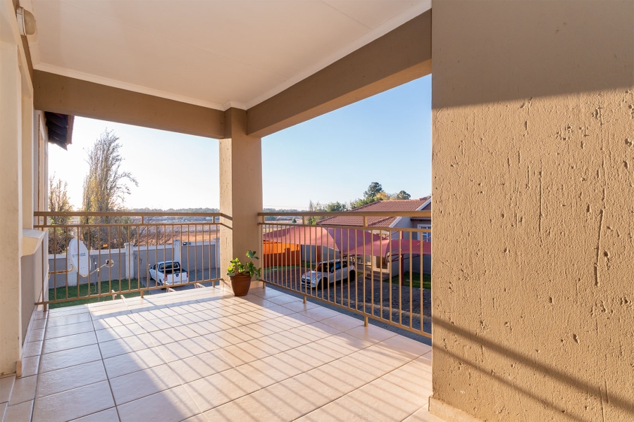 2 Bedroom Property for Sale in Rynfield A H Gauteng