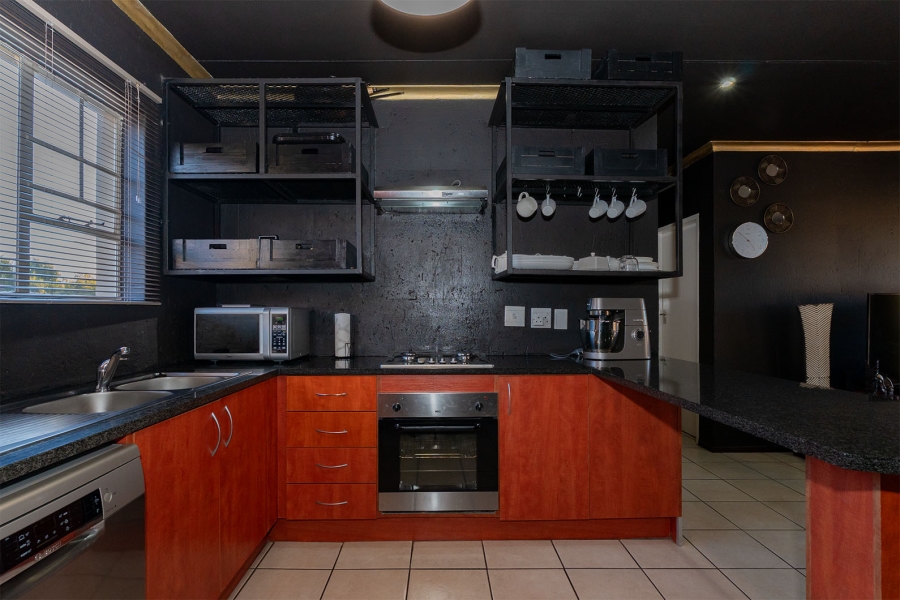 2 Bedroom Property for Sale in Rynfield A H Gauteng