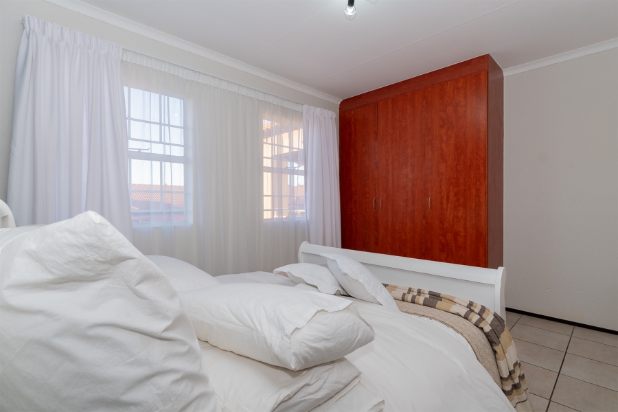 2 Bedroom Property for Sale in Rynfield A H Gauteng