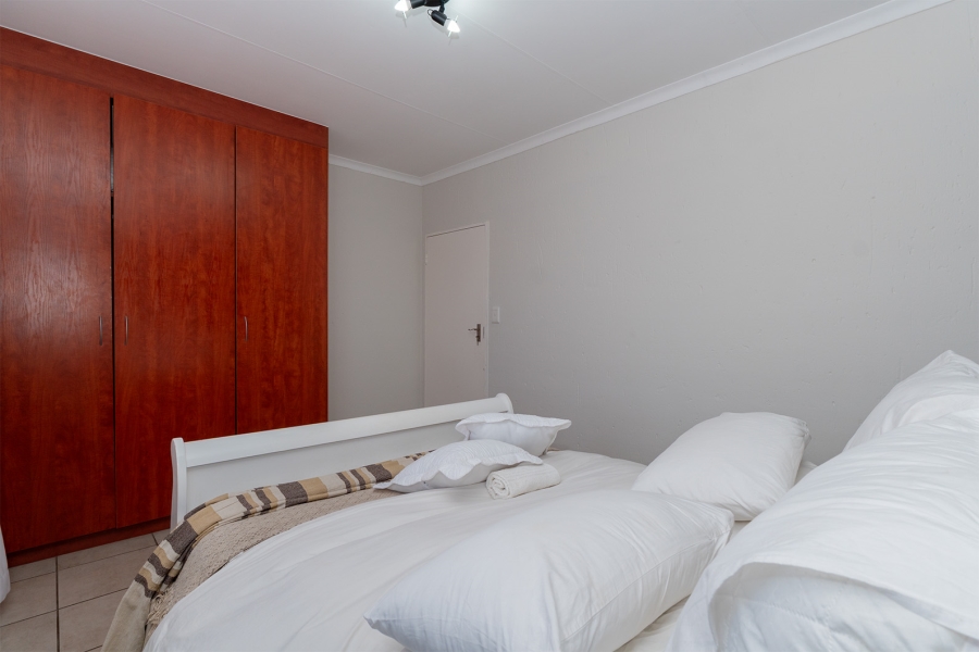 2 Bedroom Property for Sale in Rynfield A H Gauteng