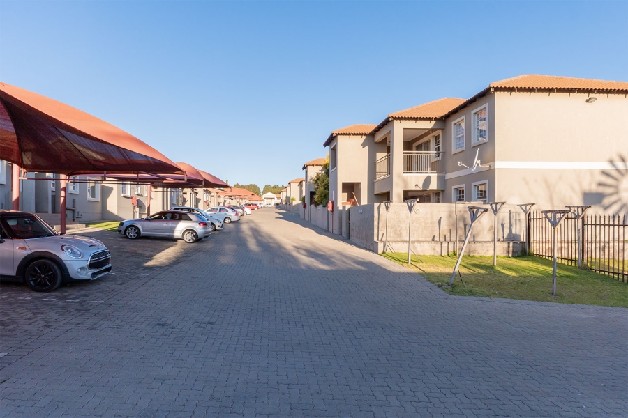 2 Bedroom Property for Sale in Rynfield A H Gauteng