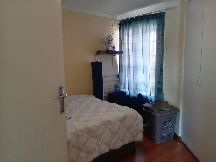 2 Bedroom Property for Sale in Vorna Valley Gauteng