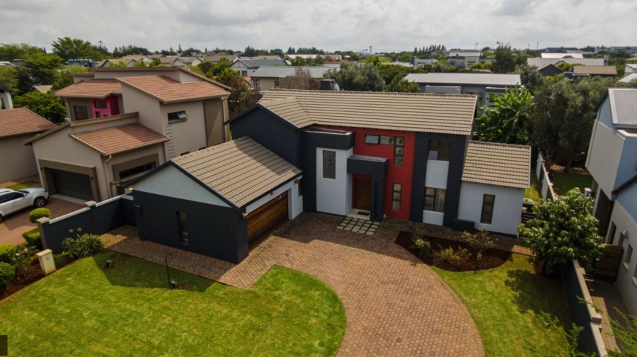 5 Bedroom Property for Sale in Midstream Estate Gauteng