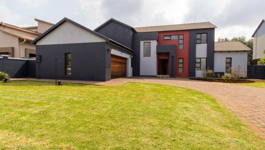 5 Bedroom Property for Sale in Midstream Estate Gauteng