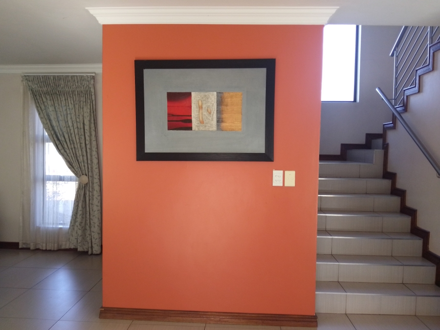 5 Bedroom Property for Sale in Midstream Estate Gauteng