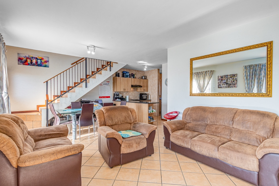 3 Bedroom Property for Sale in Carlswald Gauteng