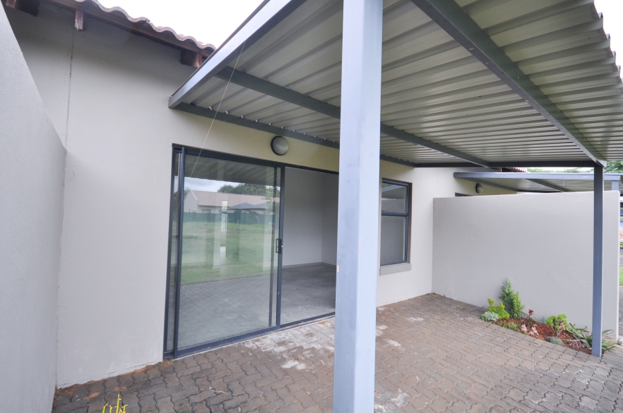 2 Bedroom Property for Sale in Eldorette Gauteng