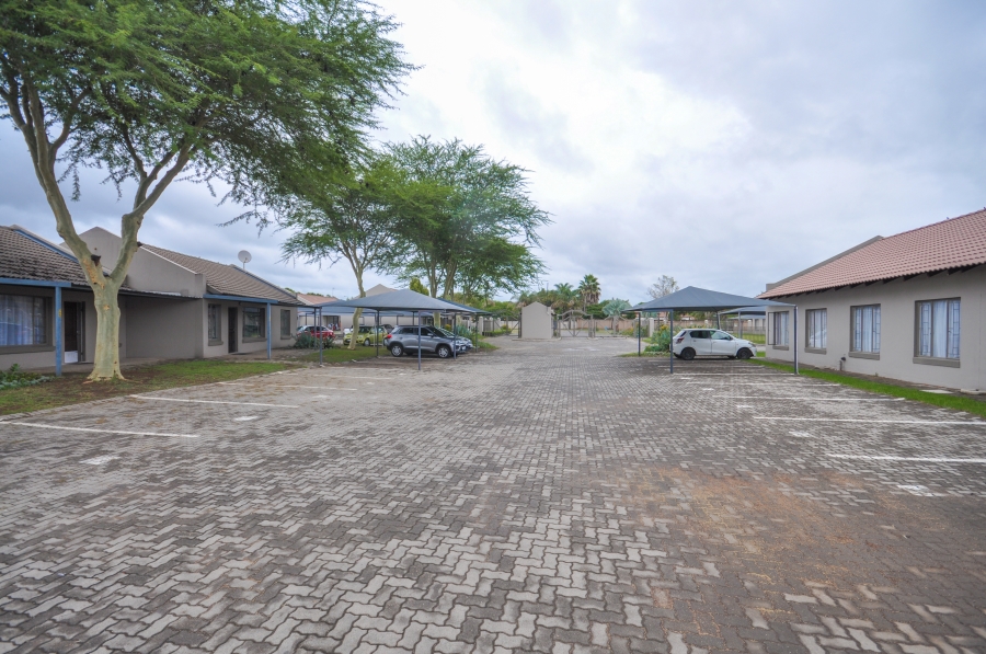 2 Bedroom Property for Sale in Eldorette Gauteng