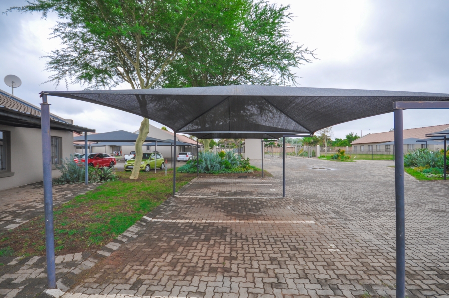 2 Bedroom Property for Sale in Eldorette Gauteng