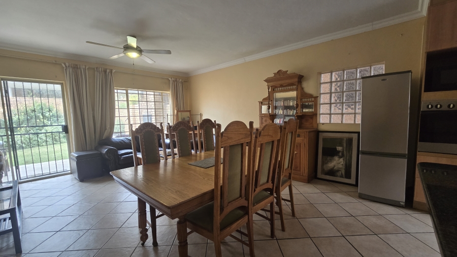 2 Bedroom Property for Sale in The Wilds Gauteng