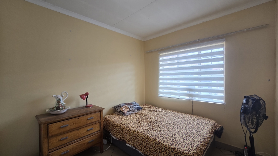 2 Bedroom Property for Sale in The Wilds Gauteng