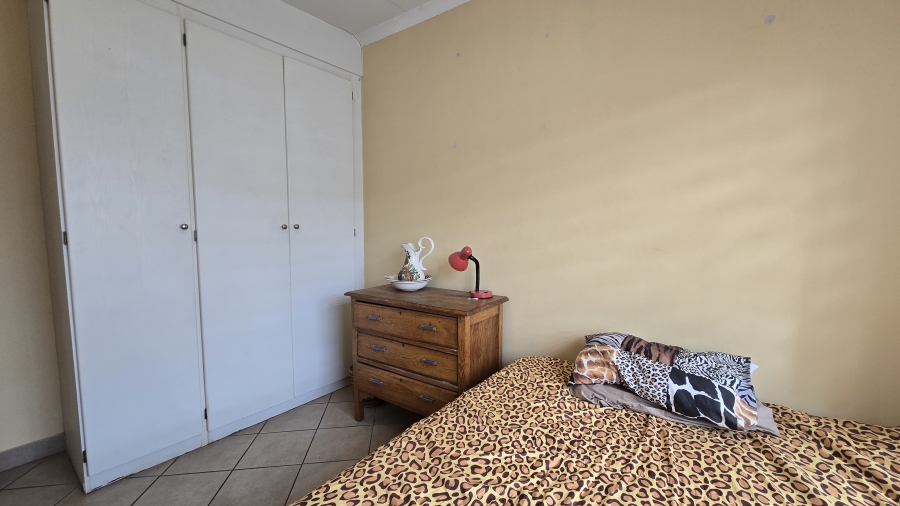 2 Bedroom Property for Sale in The Wilds Gauteng