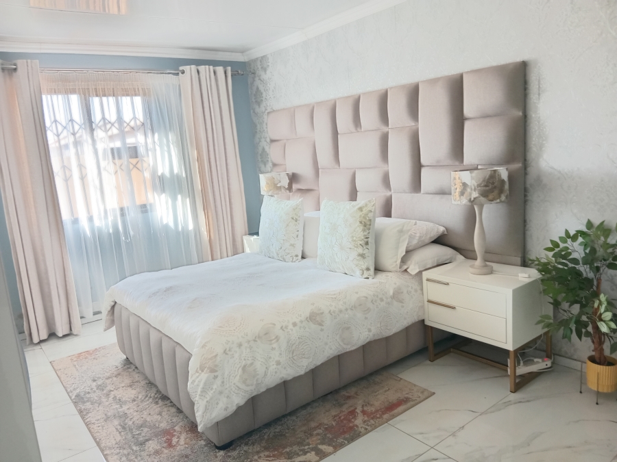 3 Bedroom Property for Sale in Dawn Park Gauteng