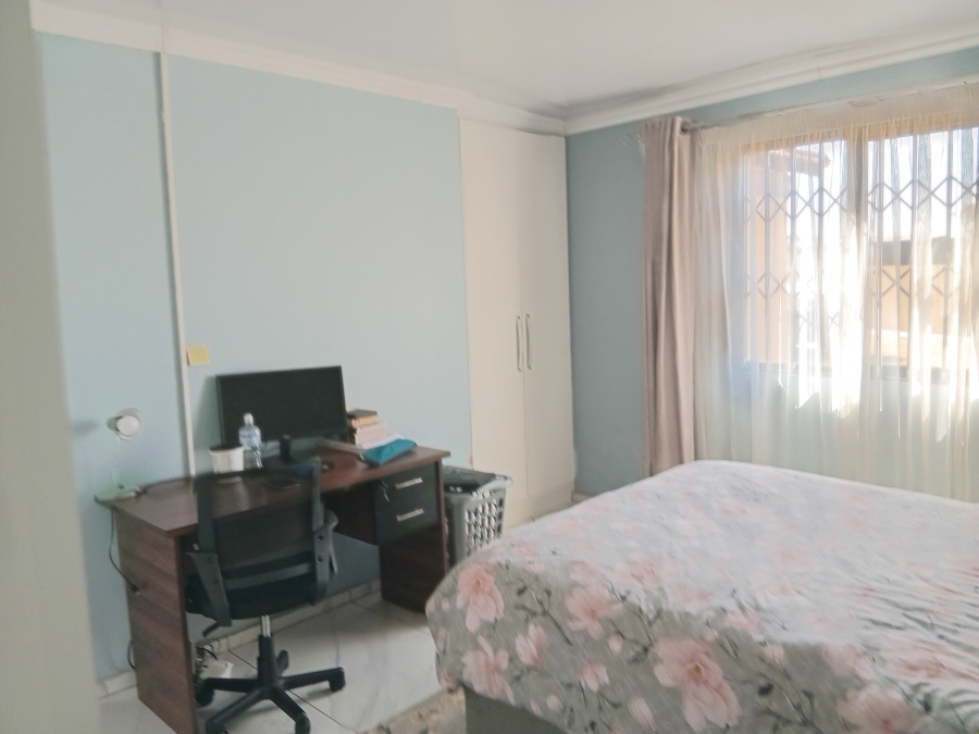 3 Bedroom Property for Sale in Dawn Park Gauteng