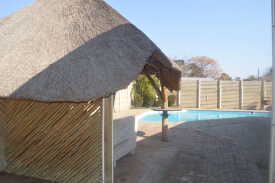 4 Bedroom Property for Sale in Riversdale Gauteng