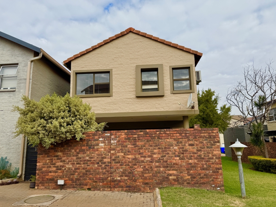 3 Bedroom Property for Sale in Olympus AH Gauteng