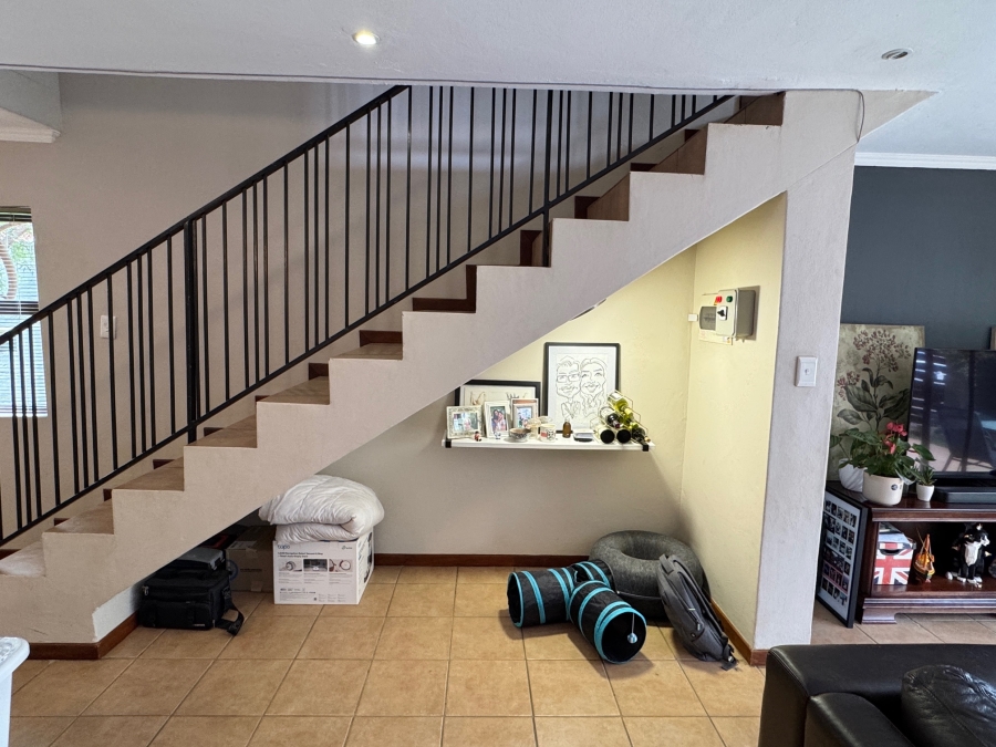 3 Bedroom Property for Sale in Olympus AH Gauteng