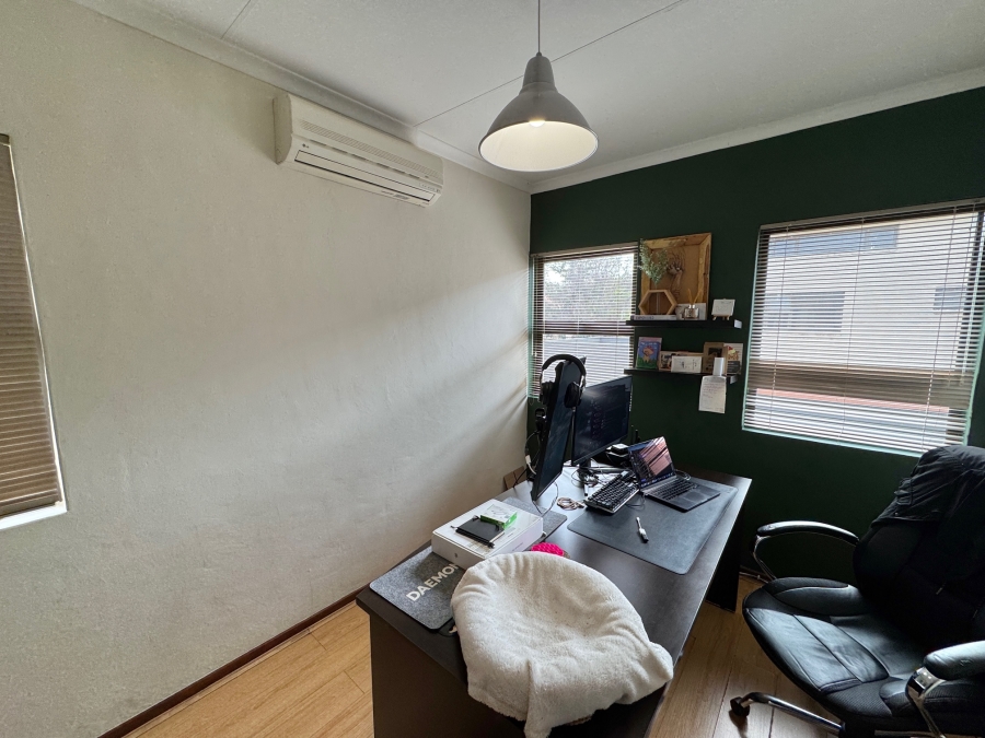 3 Bedroom Property for Sale in Olympus AH Gauteng