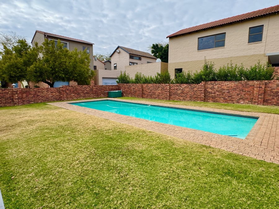 3 Bedroom Property for Sale in Olympus AH Gauteng