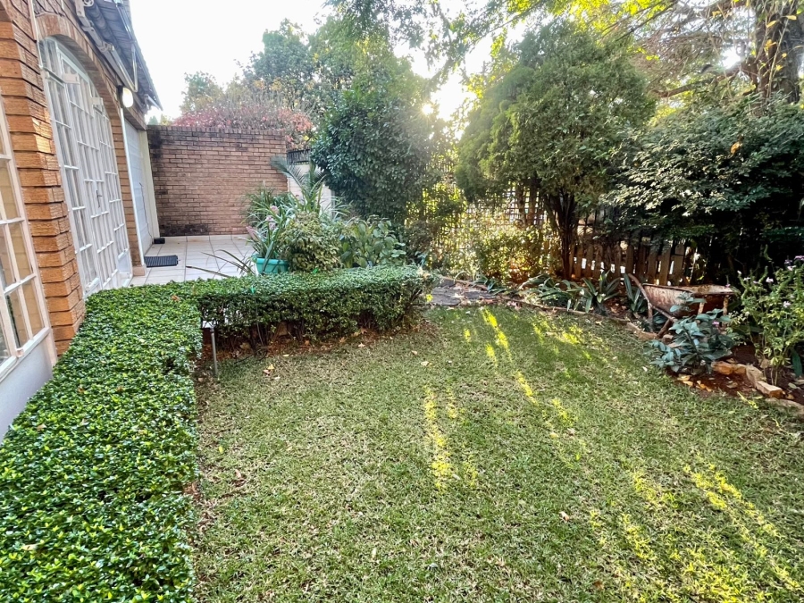 4 Bedroom Property for Sale in Groenkloof Gauteng